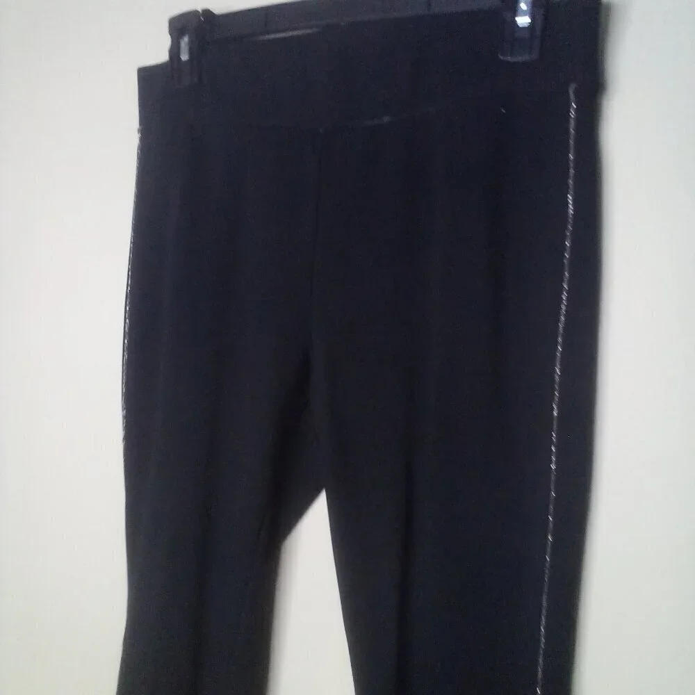 White House Black Market whbm legging